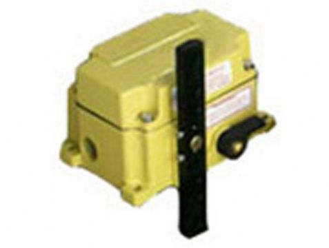 點擊查看詳細信息<br>標題：HFKLT2-N拉繩開關(guān) 閱讀次數(shù)：2177