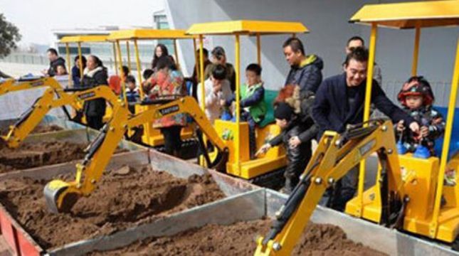 點(diǎn)擊查看詳細(xì)信息<br>標(biāo)題：游樂挖掘機(jī)價(jià)格優(yōu)惠 閱讀次數(shù)：2239