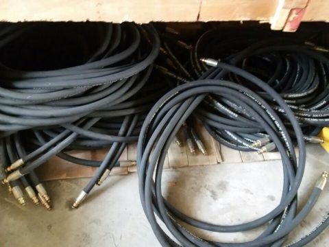 點(diǎn)擊查看詳細(xì)信息<br>標(biāo)題：膠管高壓膠管 直徑19 直徑25  15898635797 閱讀次數(shù)：2131