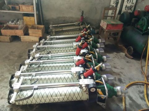 點擊查看詳細(xì)信息<br>標(biāo)題：MQT-120/2.8型氣動錨桿鉆機15898635797 0537-3202711 閱讀次數(shù)：50971