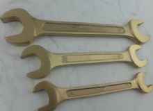 點擊查看詳細信息<br>標題：防爆雙呆扳手 閱讀次數(shù)：237