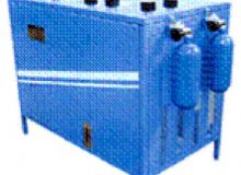 點(diǎn)擊查看詳細(xì)信息<br>標(biāo)題：AE102型氧氣充填泵 閱讀次數(shù)：194